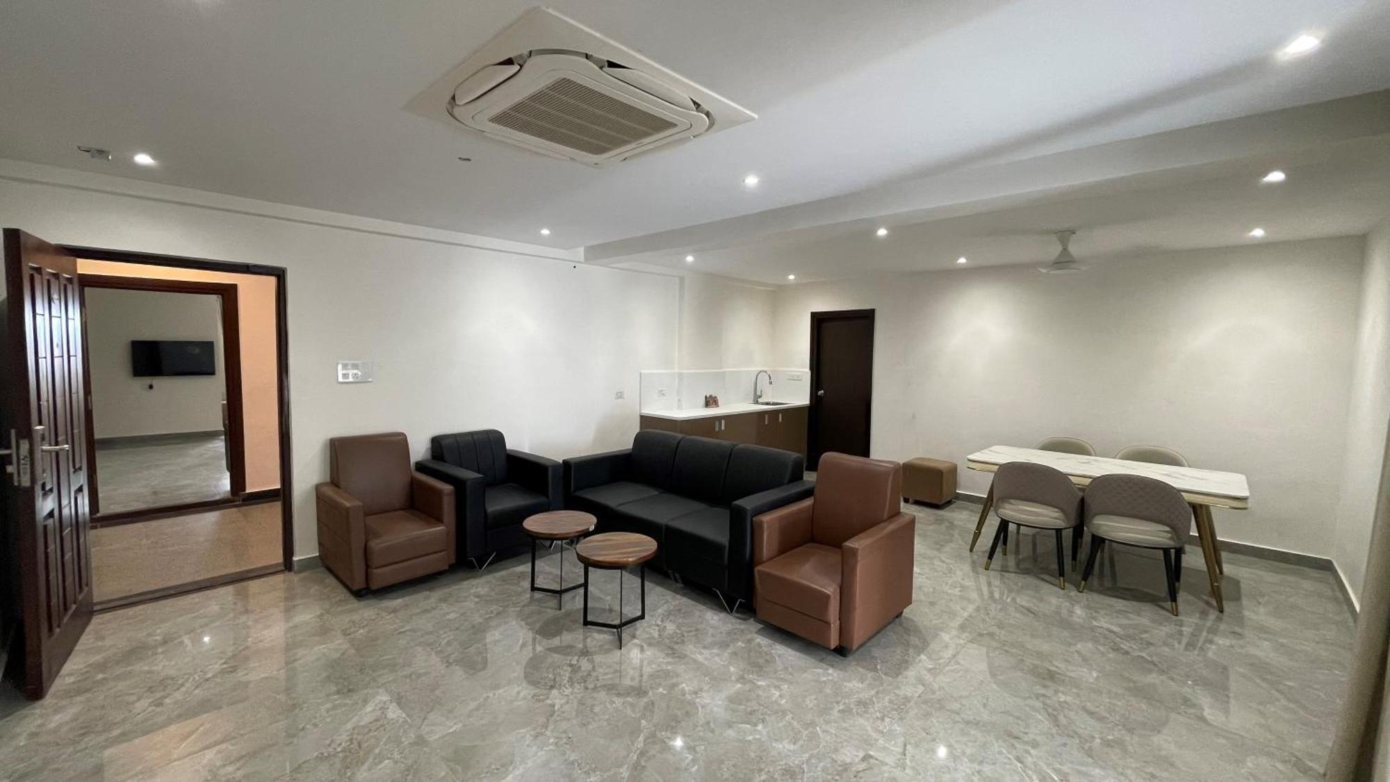 Hotel Silver Cle Haiderabad Buitenkant foto